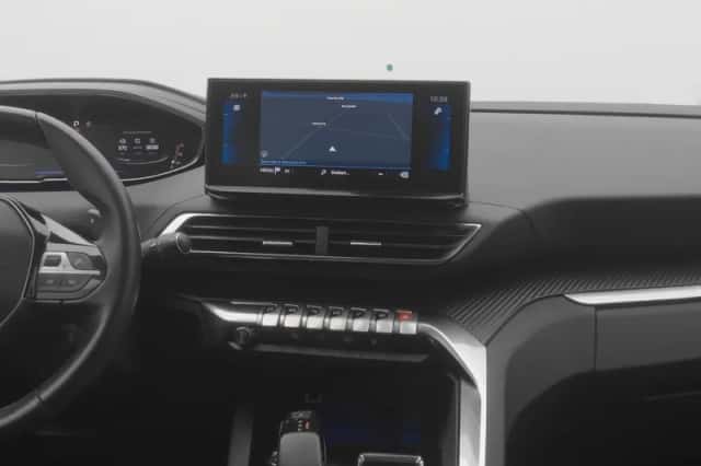 Peugeot 3008 (2022) thumbnail 8