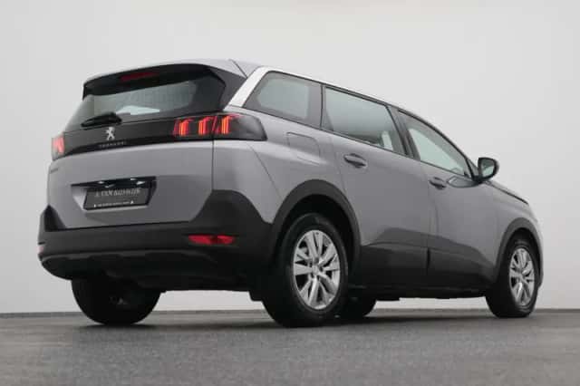 Peugeot 5008 (2021) thumbnail 16