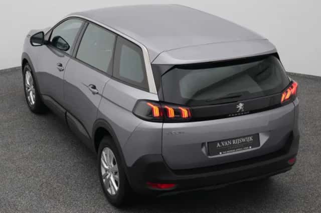 Peugeot 5008 (2021) thumbnail 25