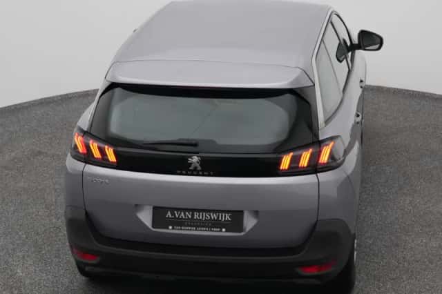 Peugeot 5008 (2021) thumbnail 28
