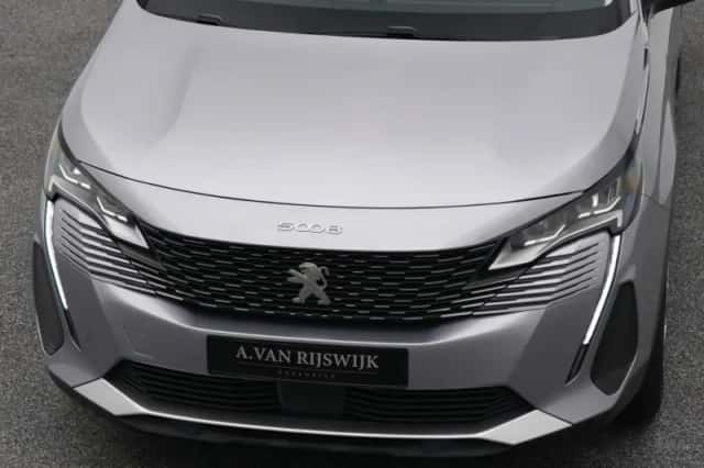 Peugeot 5008 (2021) thumbnail 30