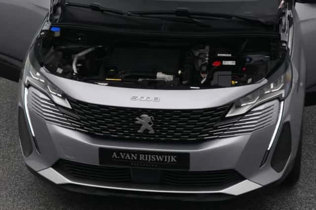 Peugeot 5008 (2021) thumbnail 31