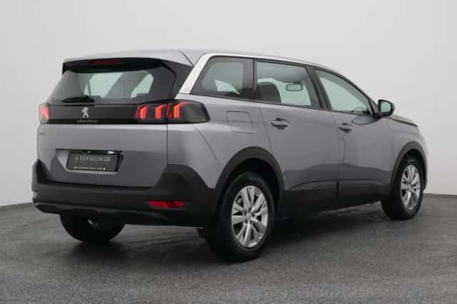 Peugeot 5008 (2021) thumbnail 6