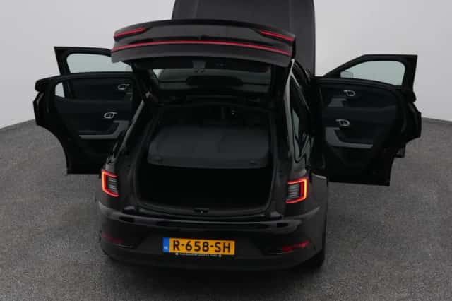 Polestar 2 (2022) thumbnail 30