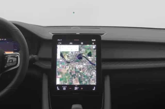 Polestar 2 (2022) thumbnail 9