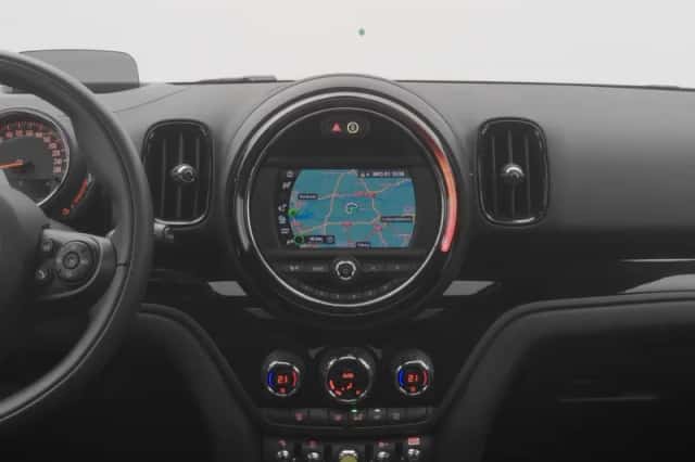 MINI Mini (2020) thumbnail 8