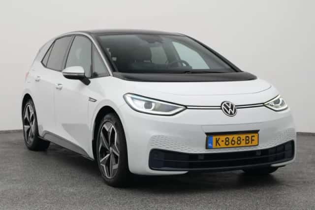 Volkswagen ID.3 (2020) thumbnail 2