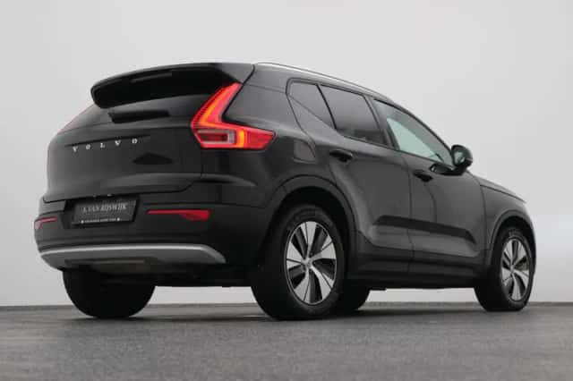 Volvo XC40 (2020) thumbnail 16