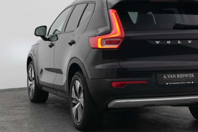 Volvo XC40 (2020) thumbnail 18