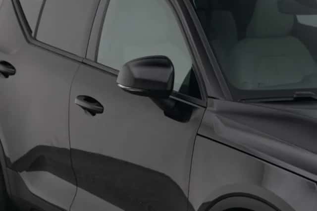 Volvo XC40 (2020) thumbnail 23
