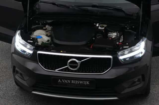 Volvo XC40 (2020) thumbnail 31