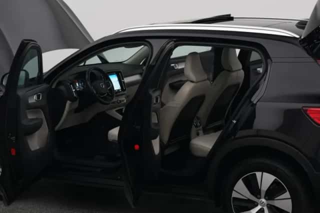 Volvo XC40 (2020) thumbnail 33