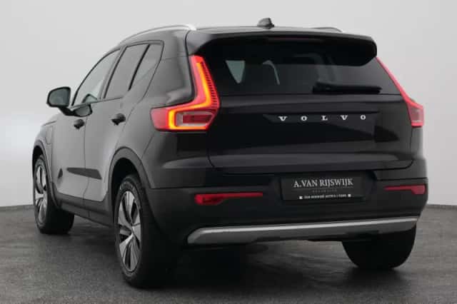 Volvo XC40 (2020) thumbnail 5