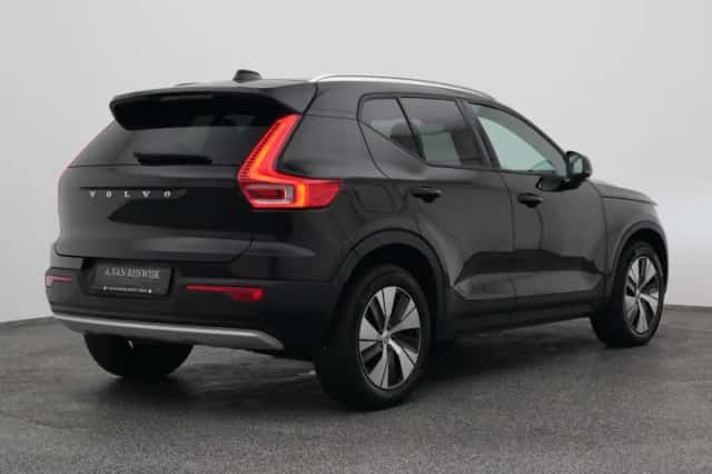 Volvo XC40 (2020) thumbnail 6