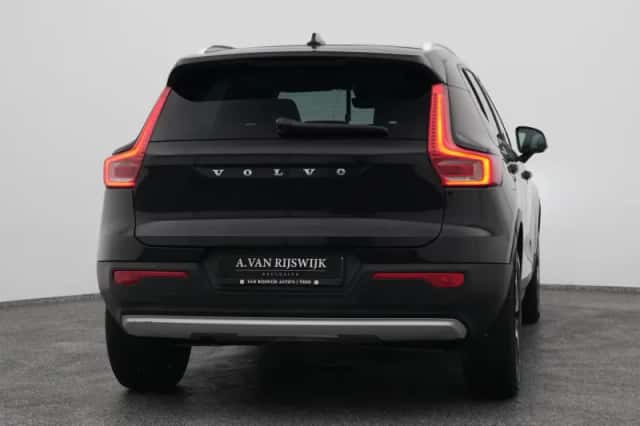 Volvo XC40 (2020) thumbnail 10