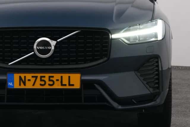 Volvo XC60 (2021) thumbnail 19