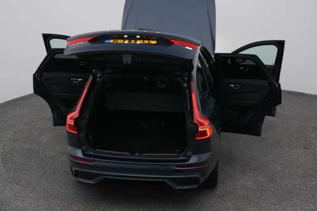 Volvo XC60 (2021) thumbnail 29