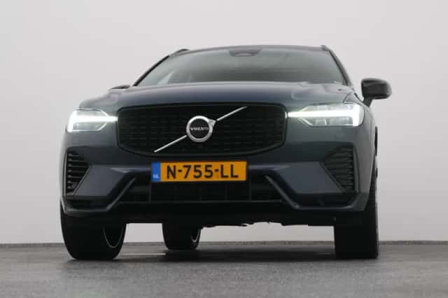 Volvo XC60 (2021) thumbnail 35