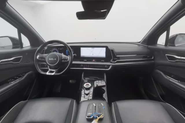 Kia Sportage (2022) thumbnail 3