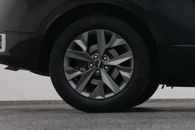 Kia Sportage (2022) thumbnail 41
