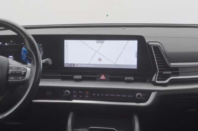 Kia Sportage (2022) thumbnail 8