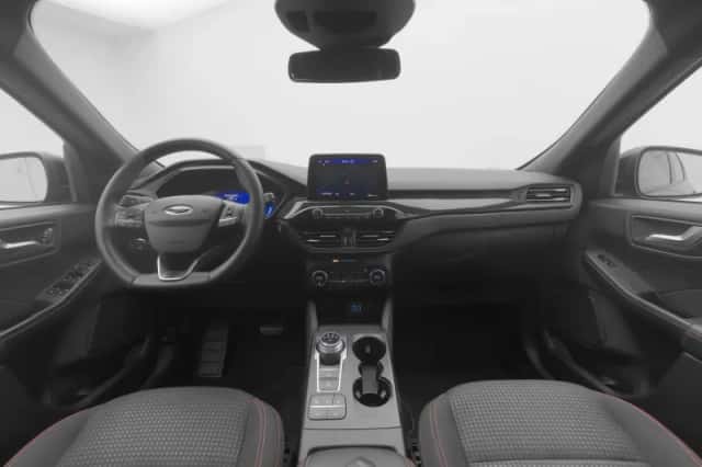 Ford Kuga (2022) thumbnail 3