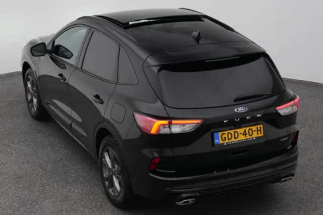 Ford Kuga (2022) thumbnail 25