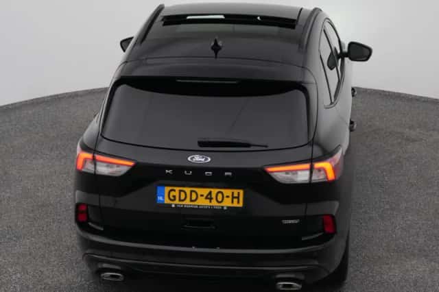 Ford Kuga (2022) thumbnail 28
