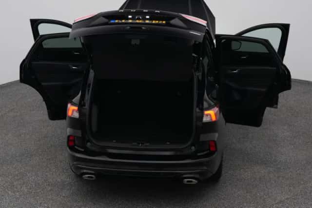 Ford Kuga (2022) thumbnail 29