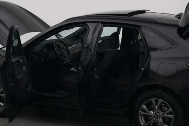 Ford Kuga (2022) thumbnail 33