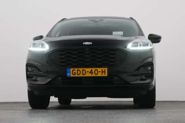 Ford Kuga (2022) thumbnail 35