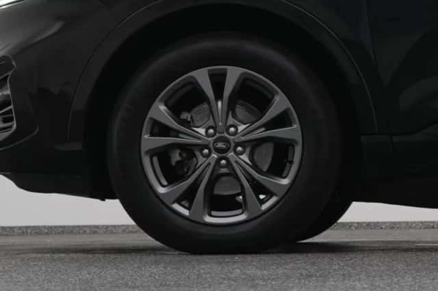 Ford Kuga (2022) thumbnail 39