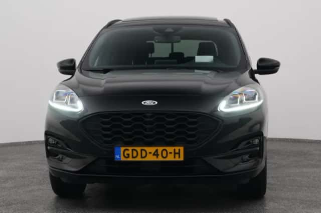 Ford Kuga (2022) thumbnail 9