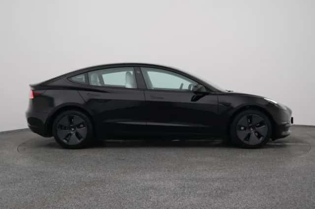 Tesla Model 3 (2023) thumbnail 15