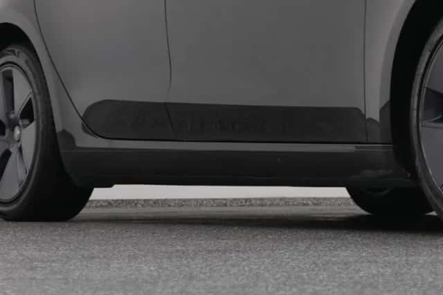 Tesla Model 3 (2023) thumbnail 39