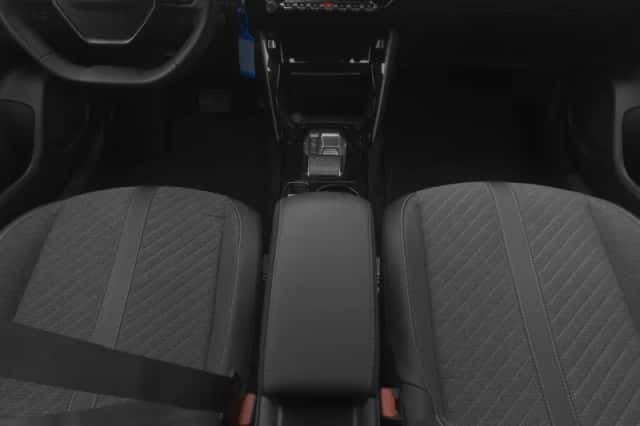 Peugeot 2008 (2023) thumbnail 12