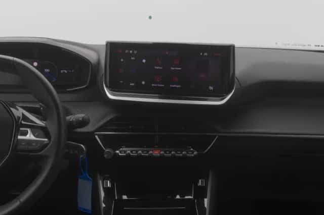 Peugeot 2008 (2023) thumbnail 8