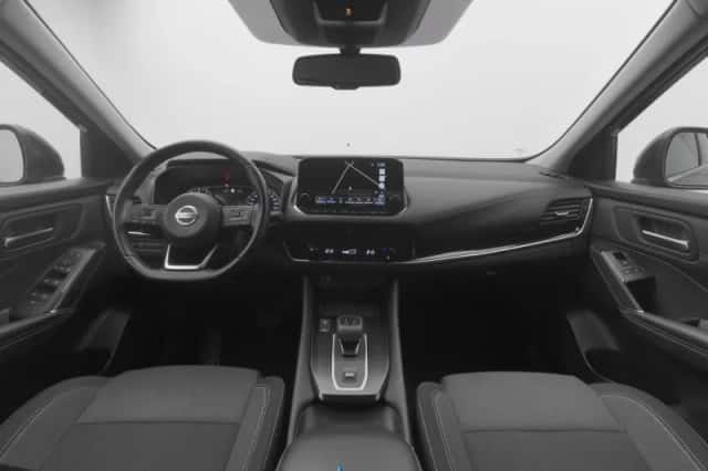 Nissan Qashqai (2022) thumbnail 3
