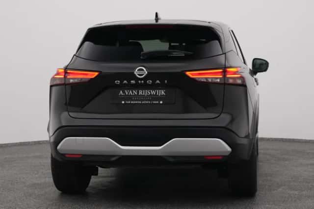 Nissan Qashqai (2022) thumbnail 10