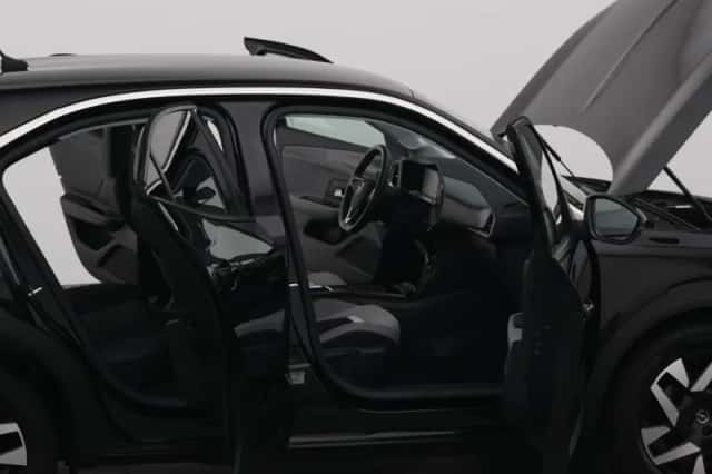 Opel Mokka-e (2021) thumbnail 35
