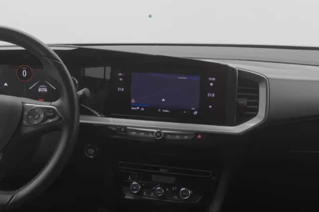 Opel Mokka-e (2021) thumbnail 9