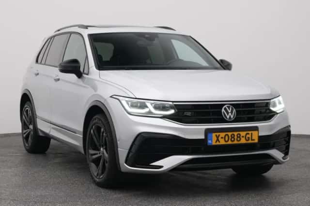Volkswagen Tiguan (2023) thumbnail 2