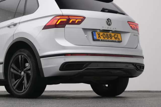 Volkswagen Tiguan (2023) thumbnail 22