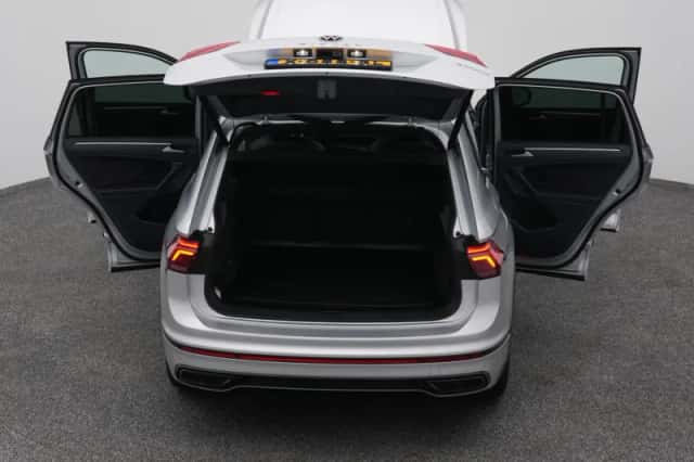 Volkswagen Tiguan (2023) thumbnail 29