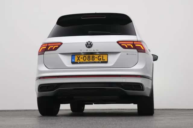 Volkswagen Tiguan (2023) thumbnail 36