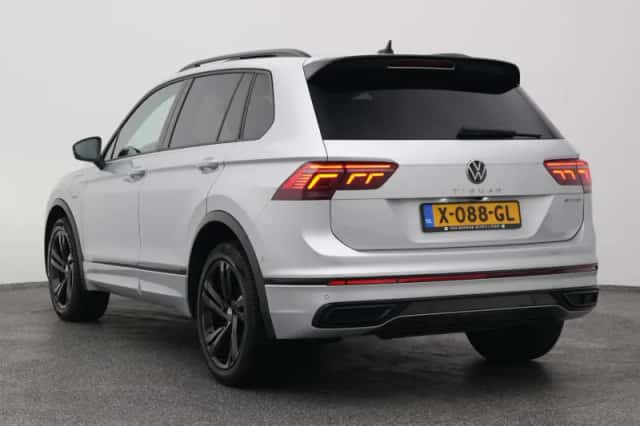 Volkswagen Tiguan (2023) thumbnail 5