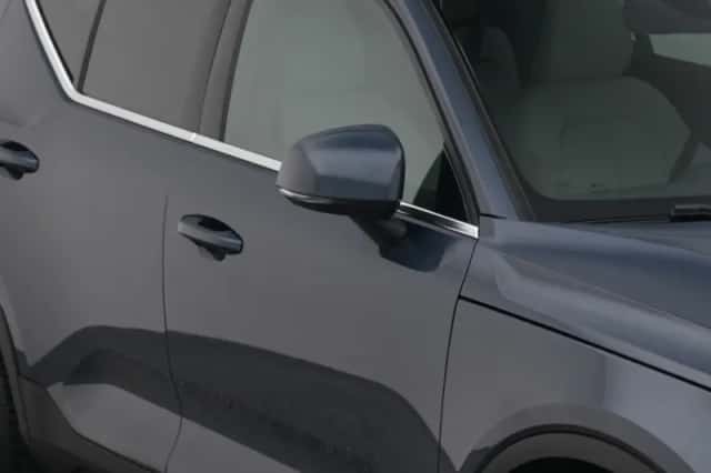 Volvo XC40 (2022) thumbnail 23