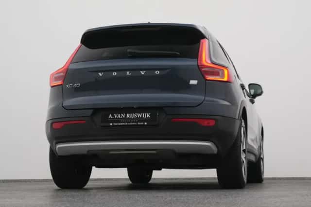 Volvo XC40 (2022) thumbnail 36