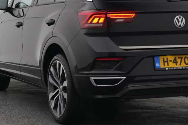 Volkswagen T-Roc (2020) thumbnail 18