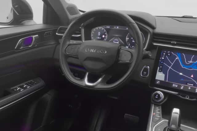 Lynk & Co 01 (2023) thumbnail 7